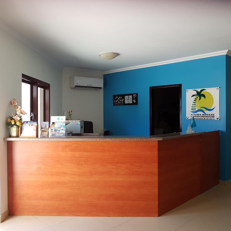 Aruba Breeze Condo Oranjestad Eksteriør bilde